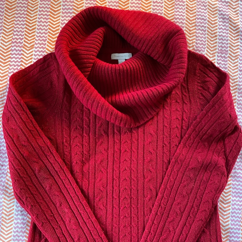 Charter Club Knitted sweater in Excellent condition, like new